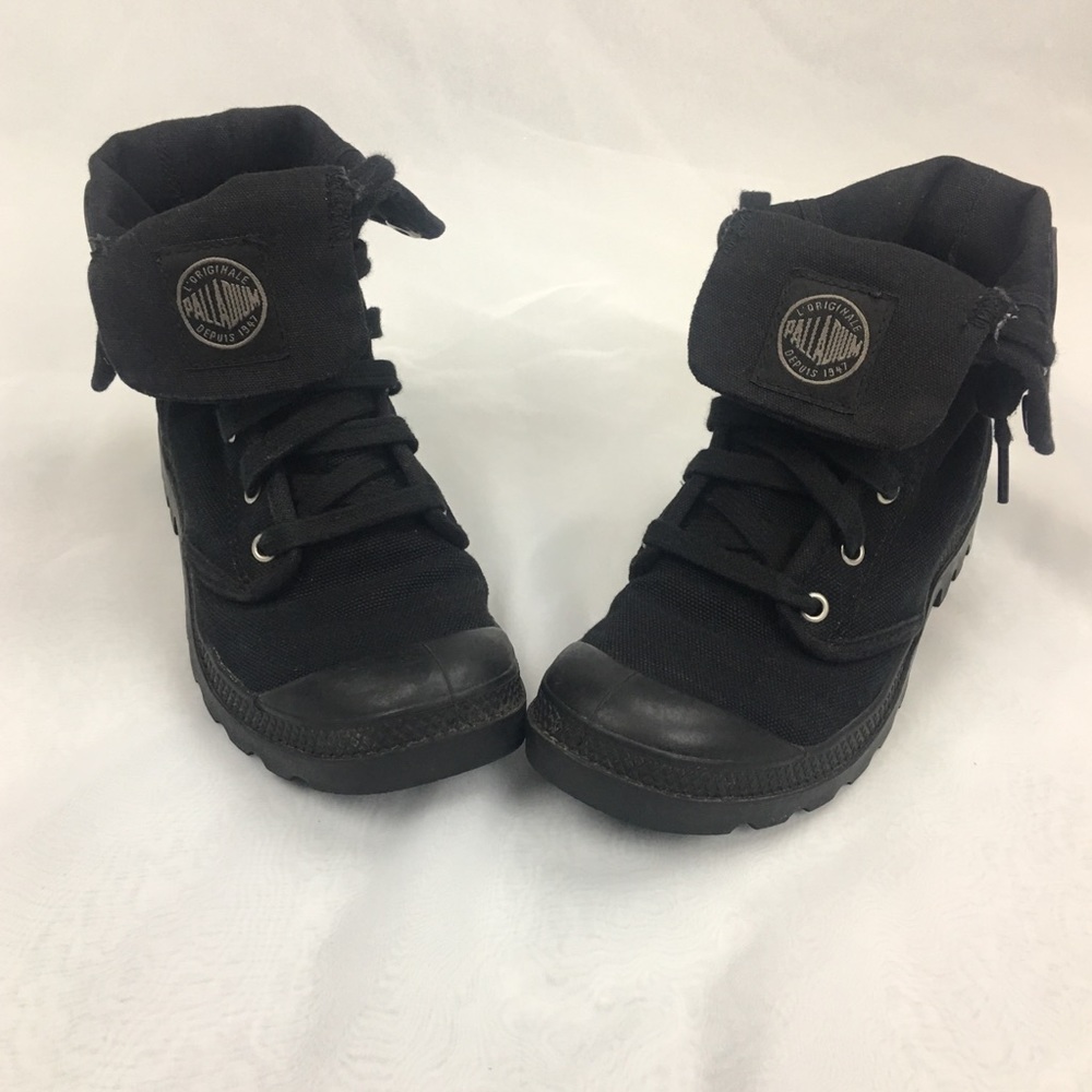 Black palladium boots